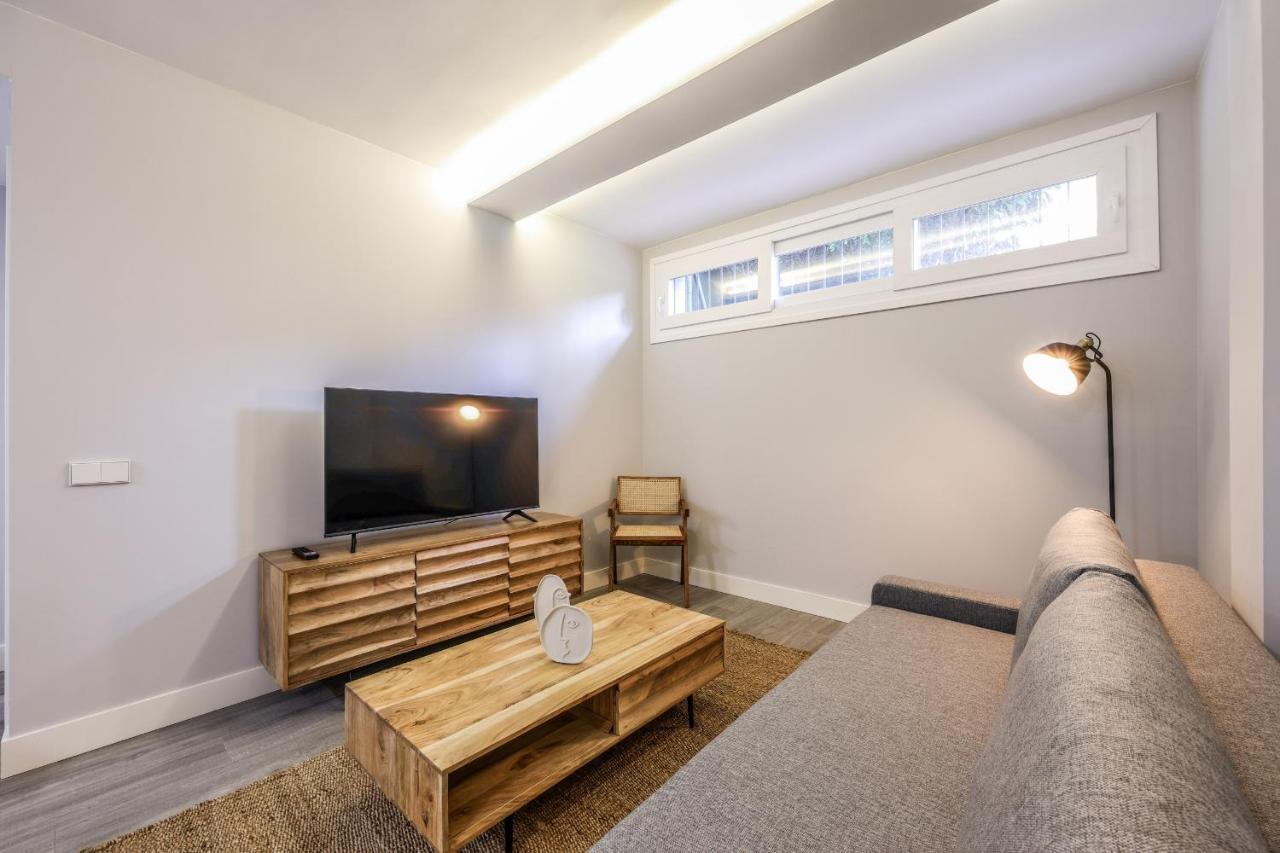 Apartamentos Reformados En Arturo Soria Madrid Exteriér fotografie