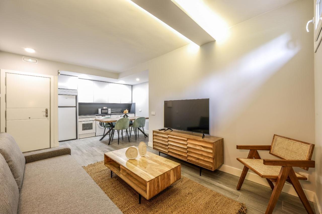 Apartamentos Reformados En Arturo Soria Madrid Exteriér fotografie