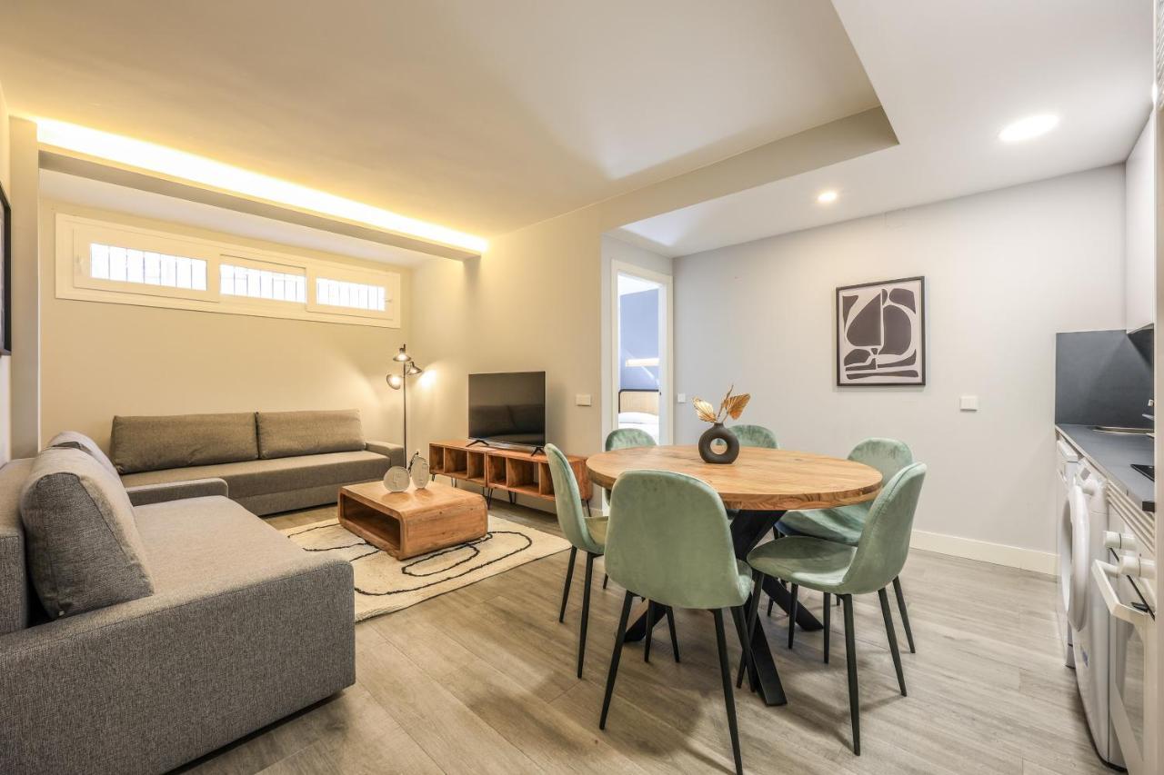 Apartamentos Reformados En Arturo Soria Madrid Exteriér fotografie