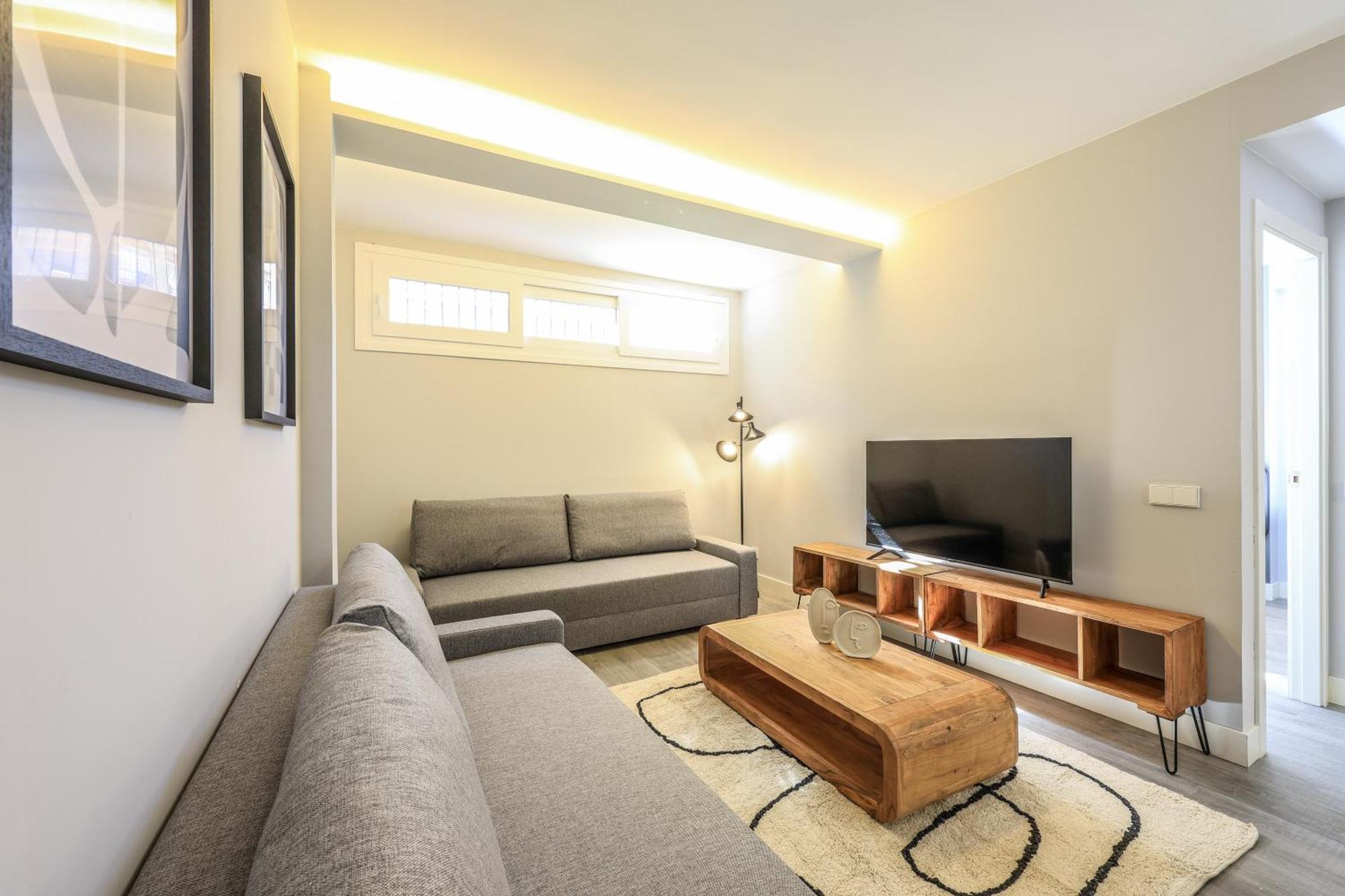 Apartamentos Reformados En Arturo Soria Madrid Exteriér fotografie
