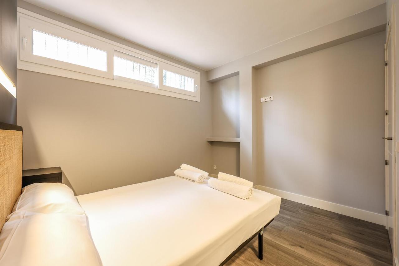 Apartamentos Reformados En Arturo Soria Madrid Exteriér fotografie