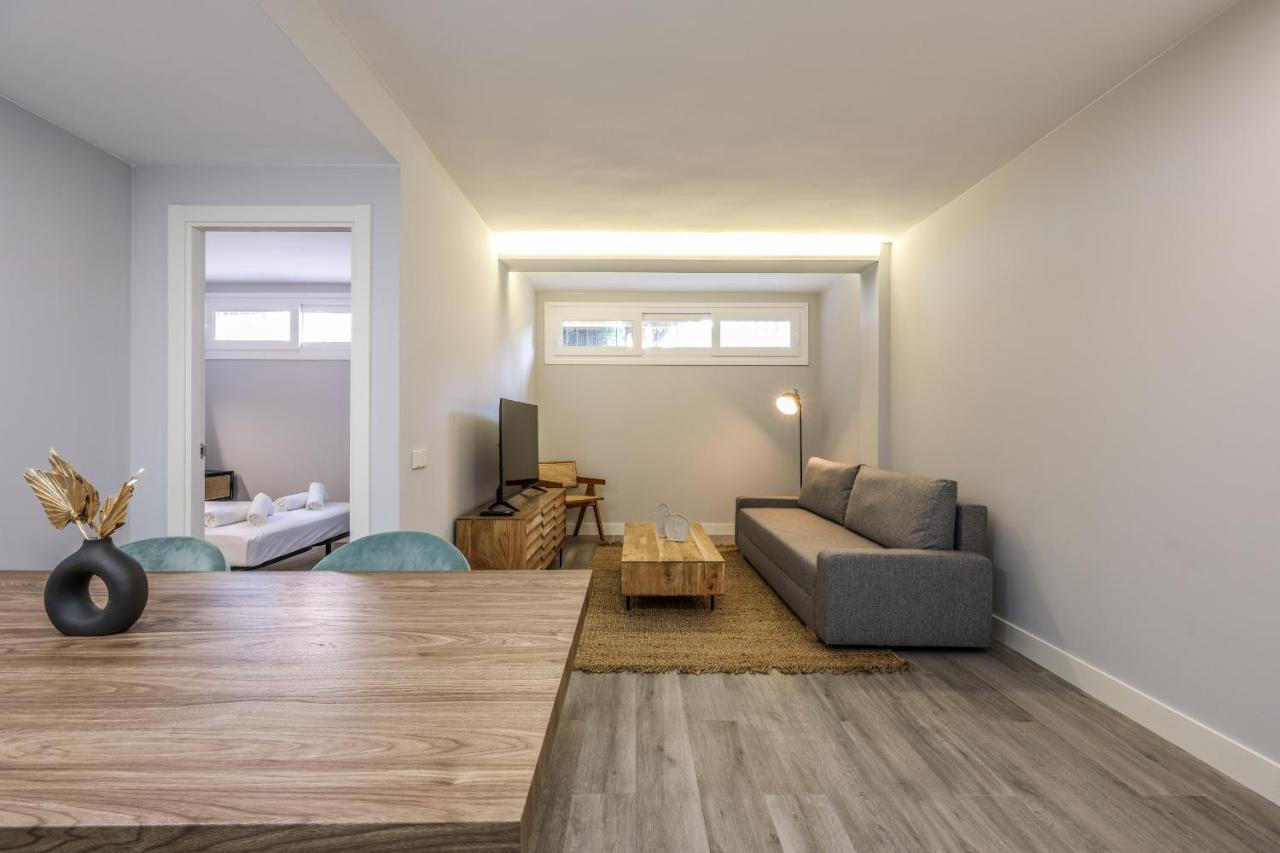 Apartamentos Reformados En Arturo Soria Madrid Exteriér fotografie