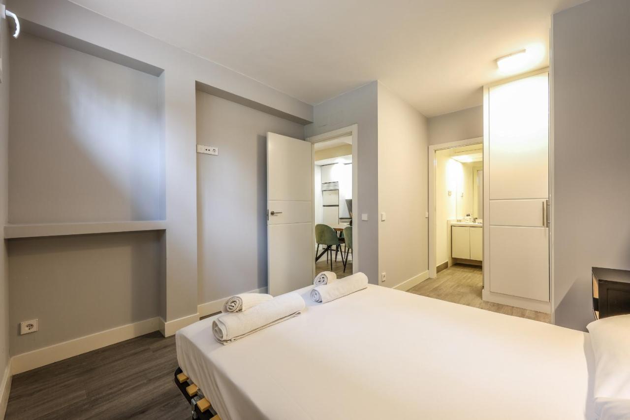 Apartamentos Reformados En Arturo Soria Madrid Exteriér fotografie