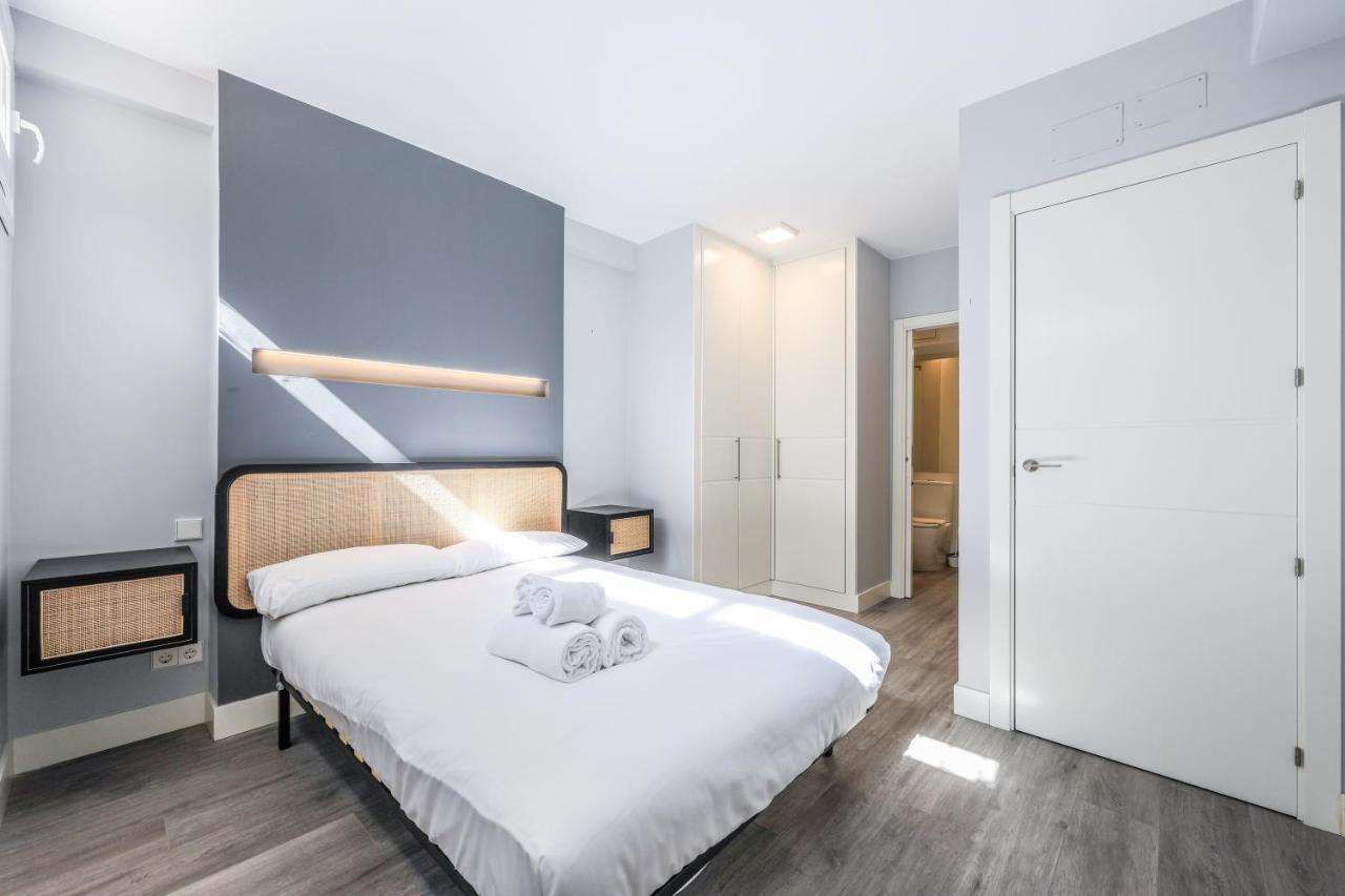 Apartamentos Reformados En Arturo Soria Madrid Exteriér fotografie