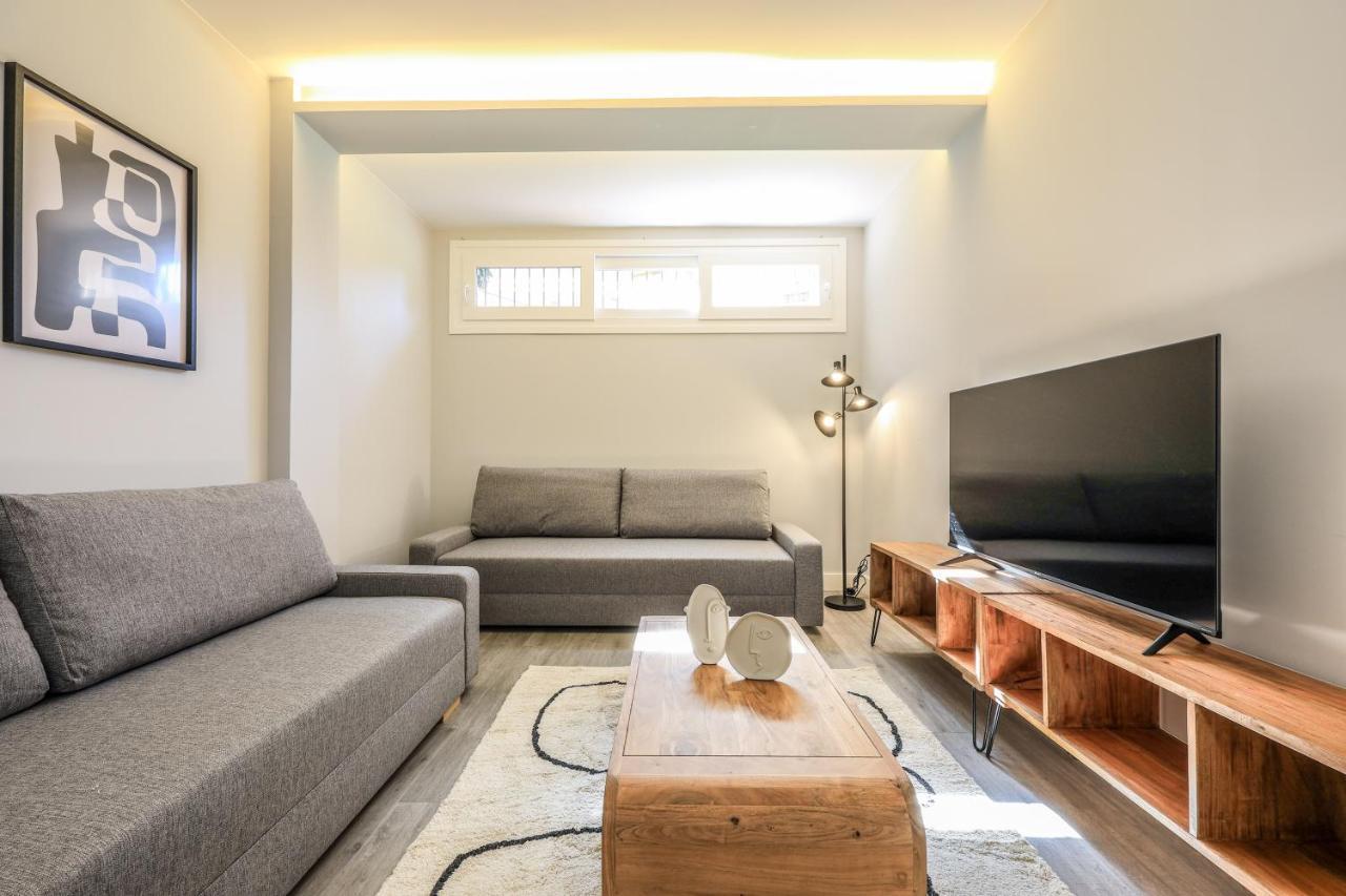 Apartamentos Reformados En Arturo Soria Madrid Exteriér fotografie